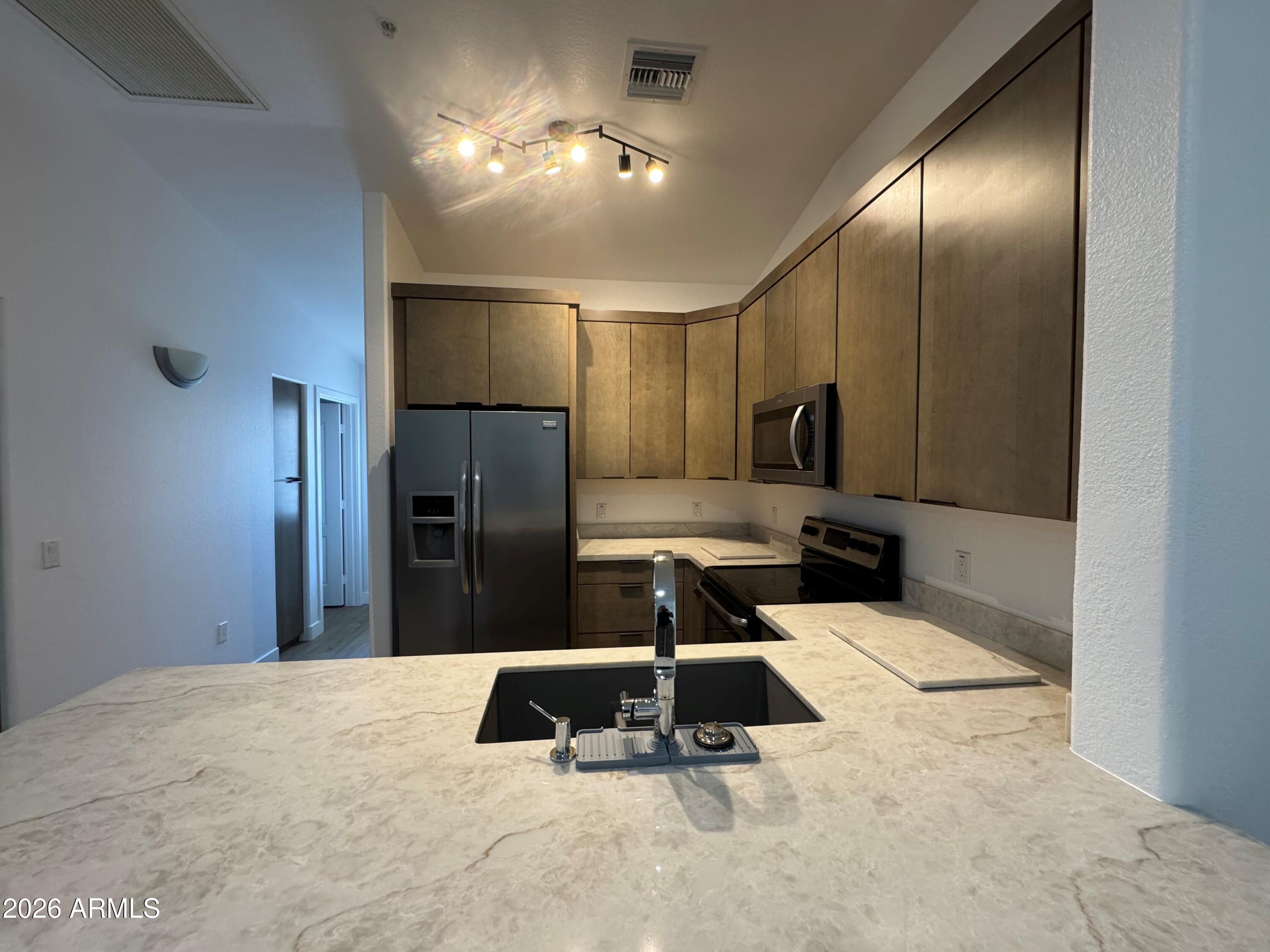 2401 E Rio Salado Parkway Unit 1031