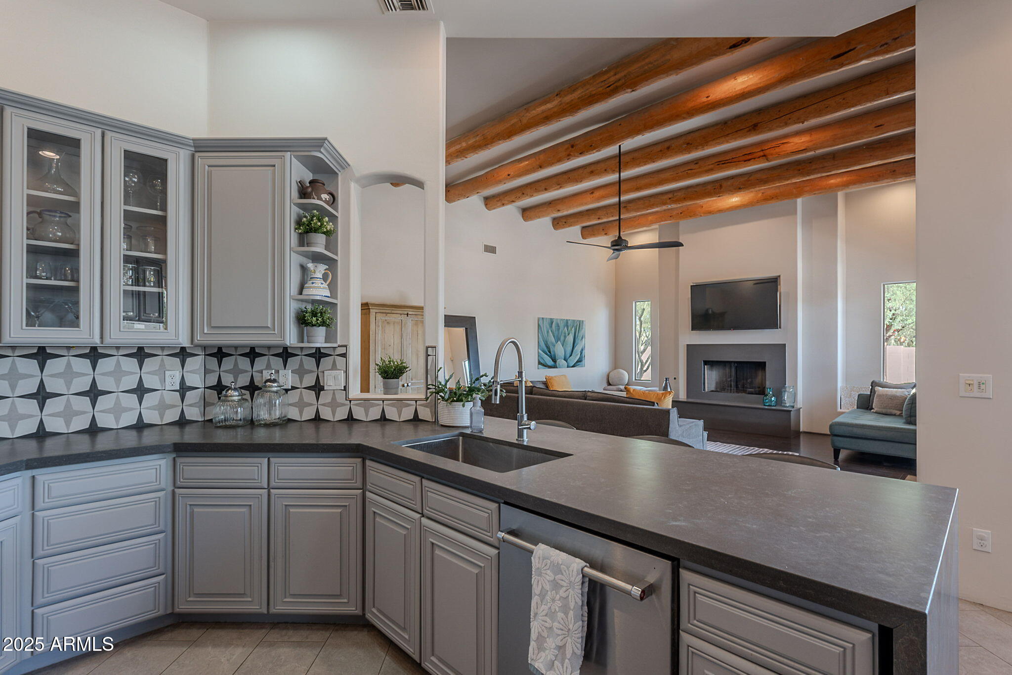 Search Homes 3 3405 E KNOX Road