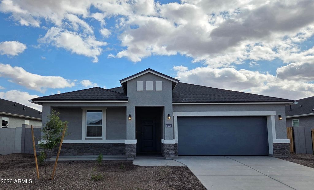 Photo of 5809 E Rosina Dell Place, San Tan Valley, AZ 85140 (MLS # 6996251)