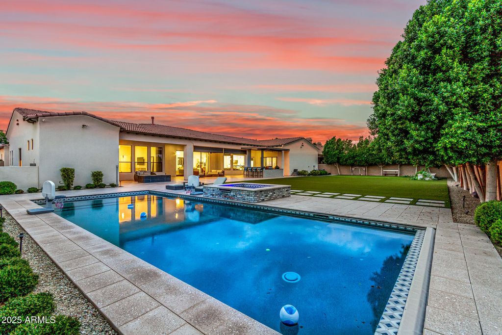 Photo of 5940 S Gemstone Drive, Chandler, AZ 85249 (MLS # 6922658)