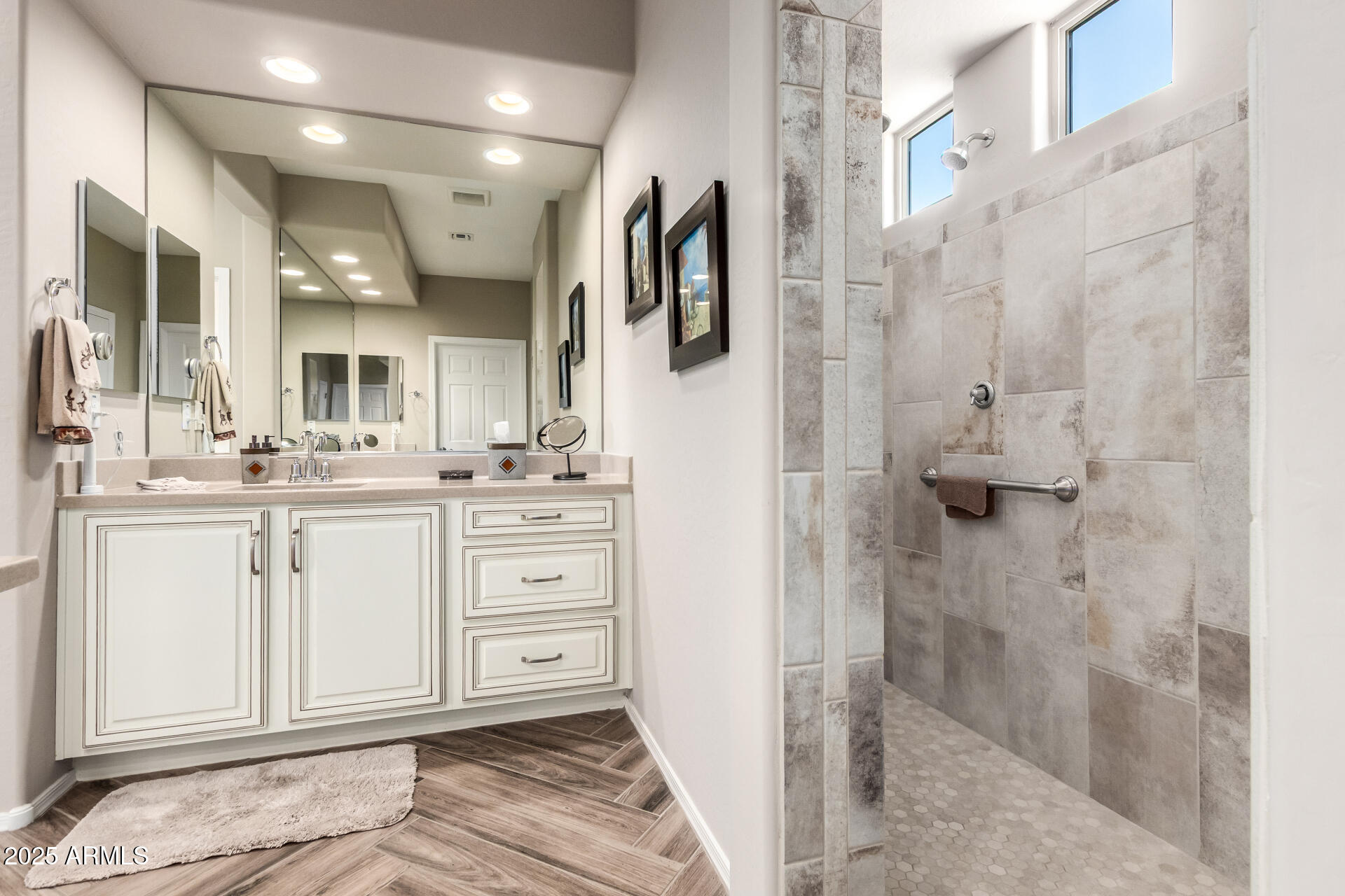 18944 N 261ST Avenue