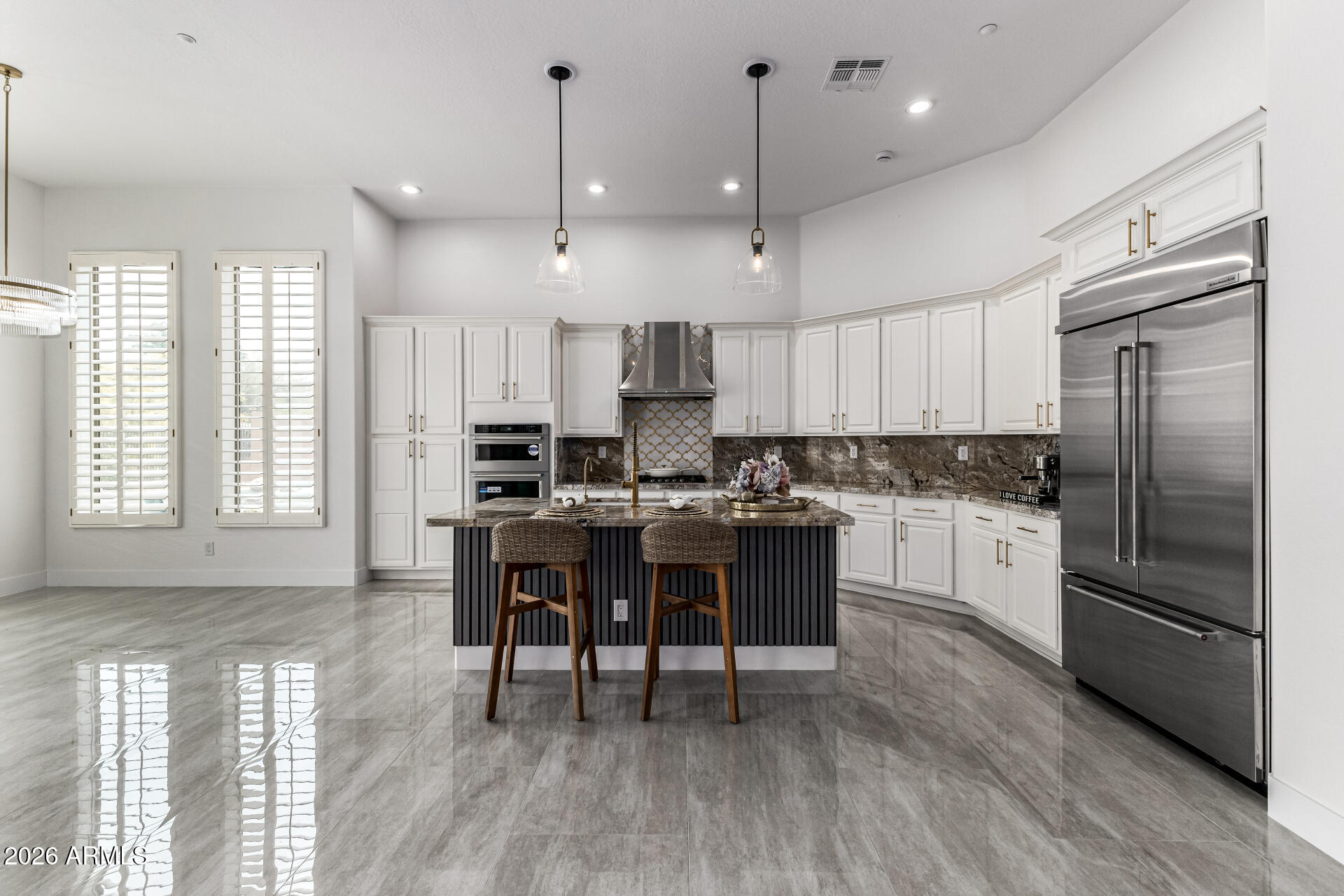 ANTHEM UNIT 24 - Residential