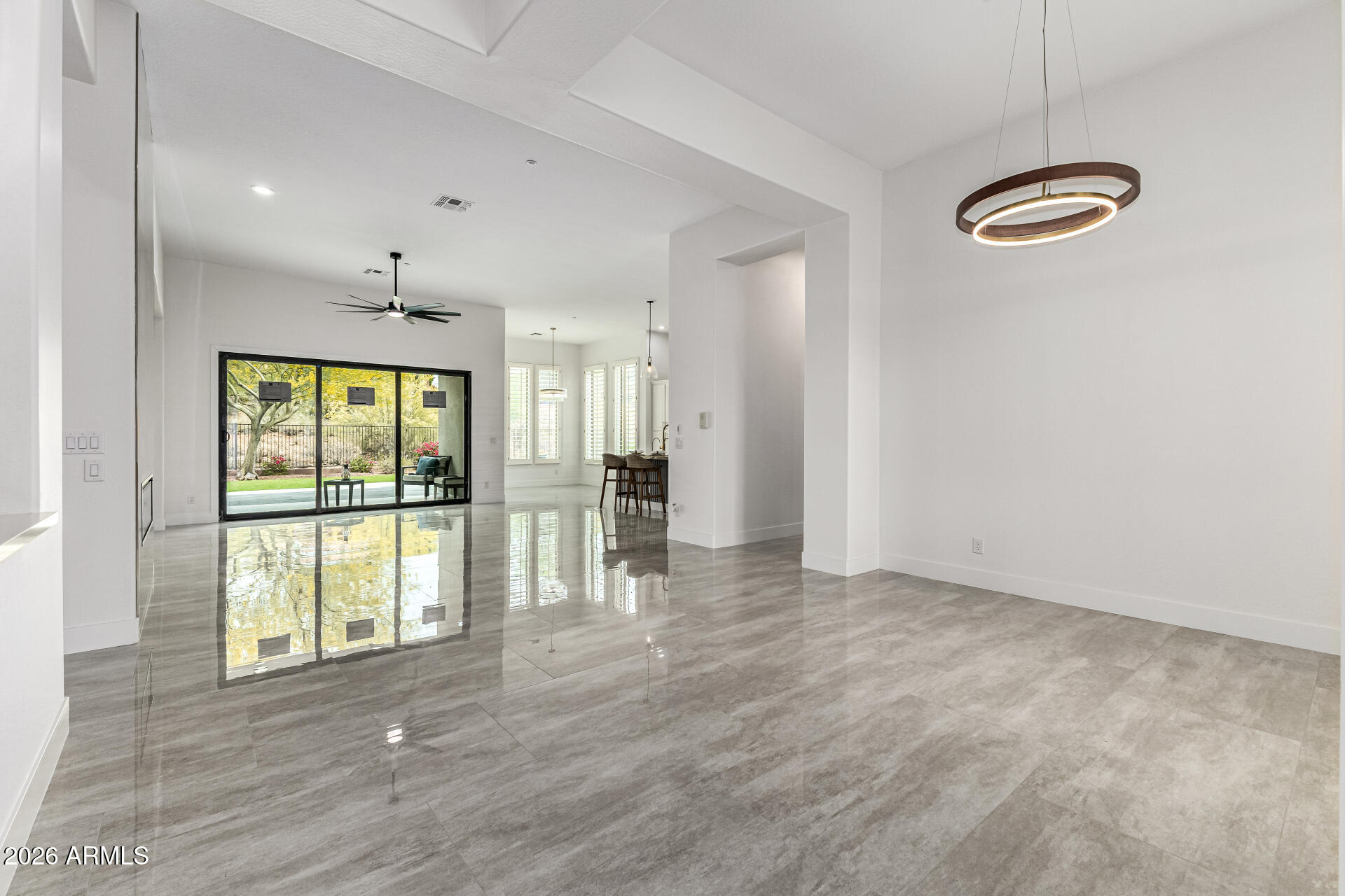 ANTHEM UNIT 24 - Residential