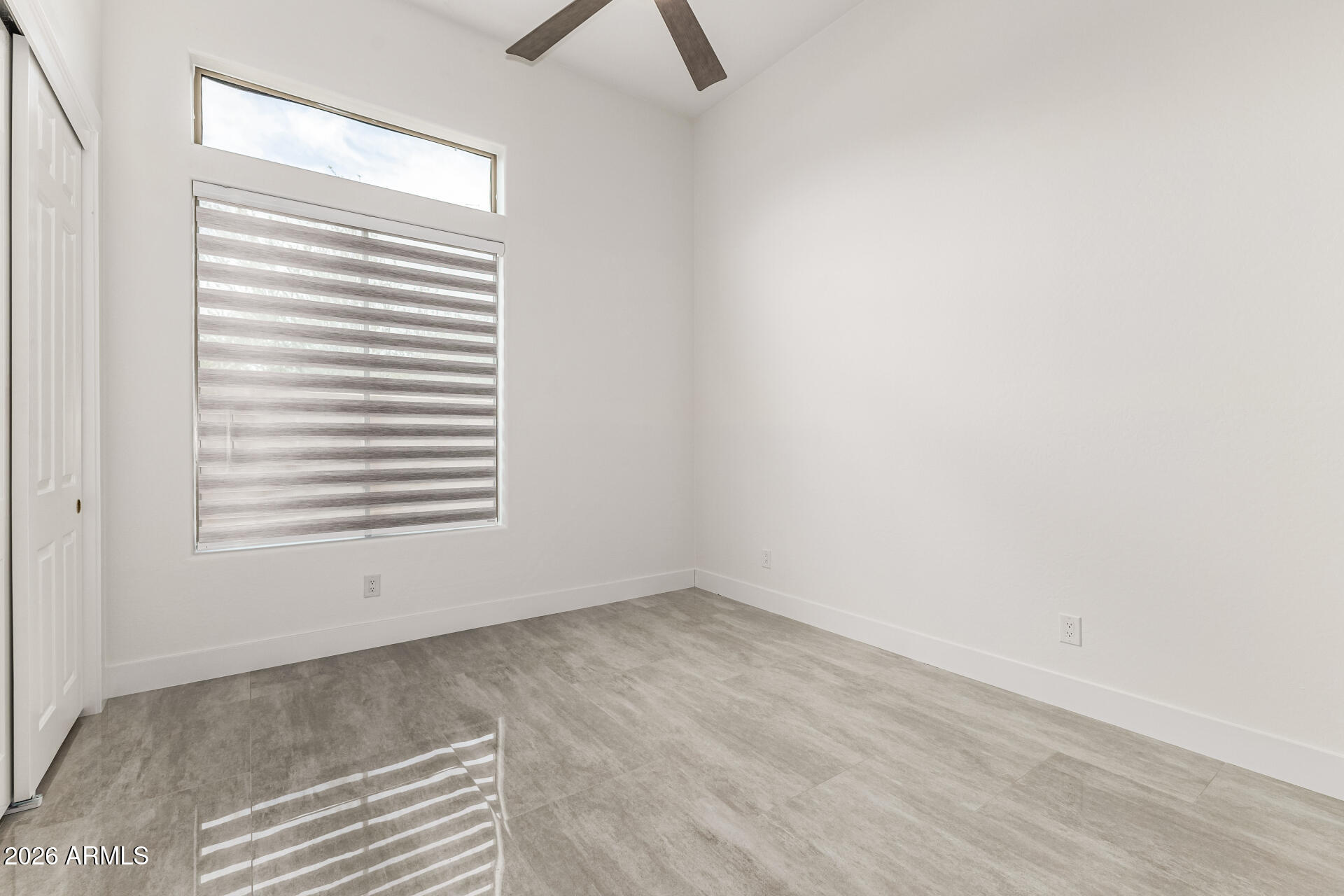 ANTHEM UNIT 24 - Residential
