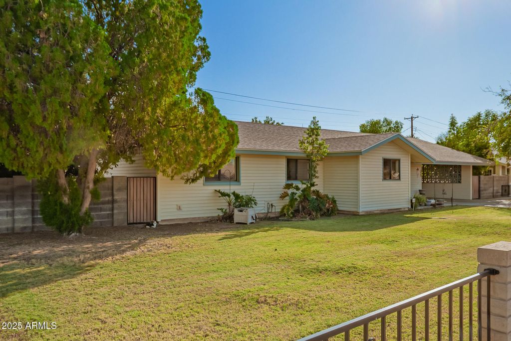 Photo of 1839 E Dana Avenue, Mesa, AZ 85204 (MLS # 6933046)