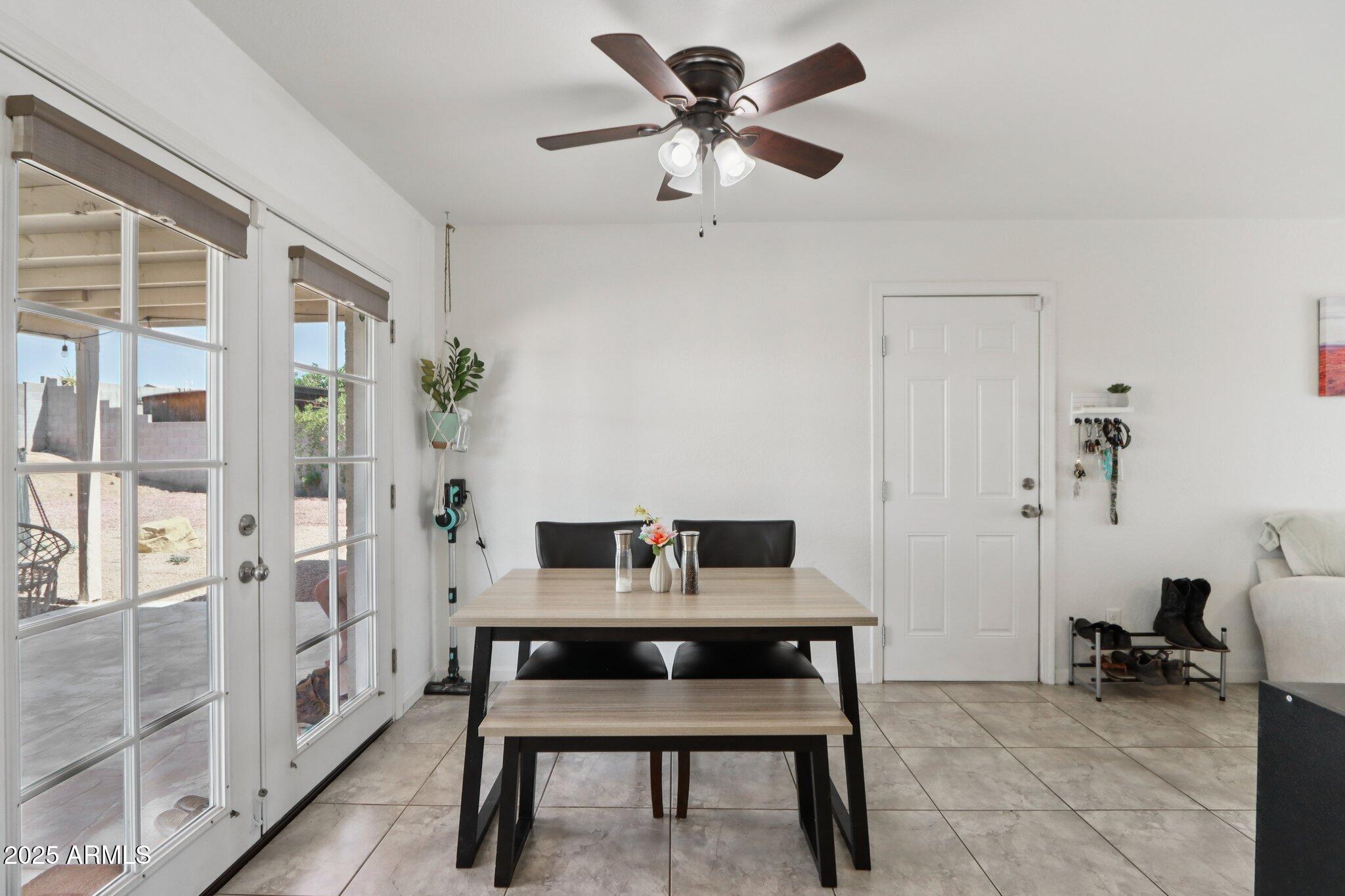 9510 E DUNCAN Street