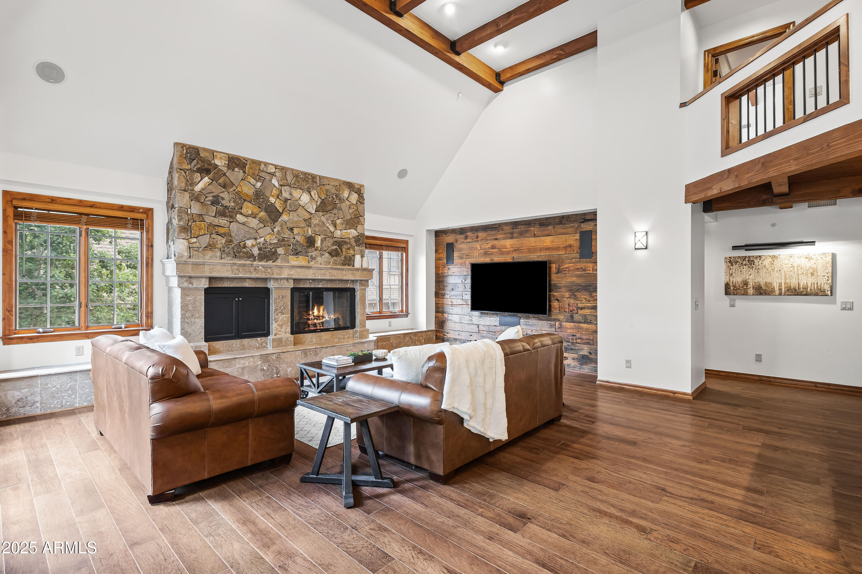 Homes 2 1715 E TRADE WINDS Court