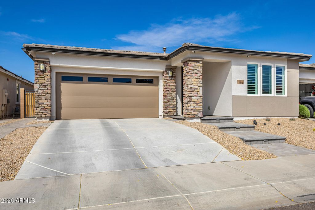 Photo of 14572 W Reade Avenue, Litchfield Park, AZ 85340 (MLS # 6999915)