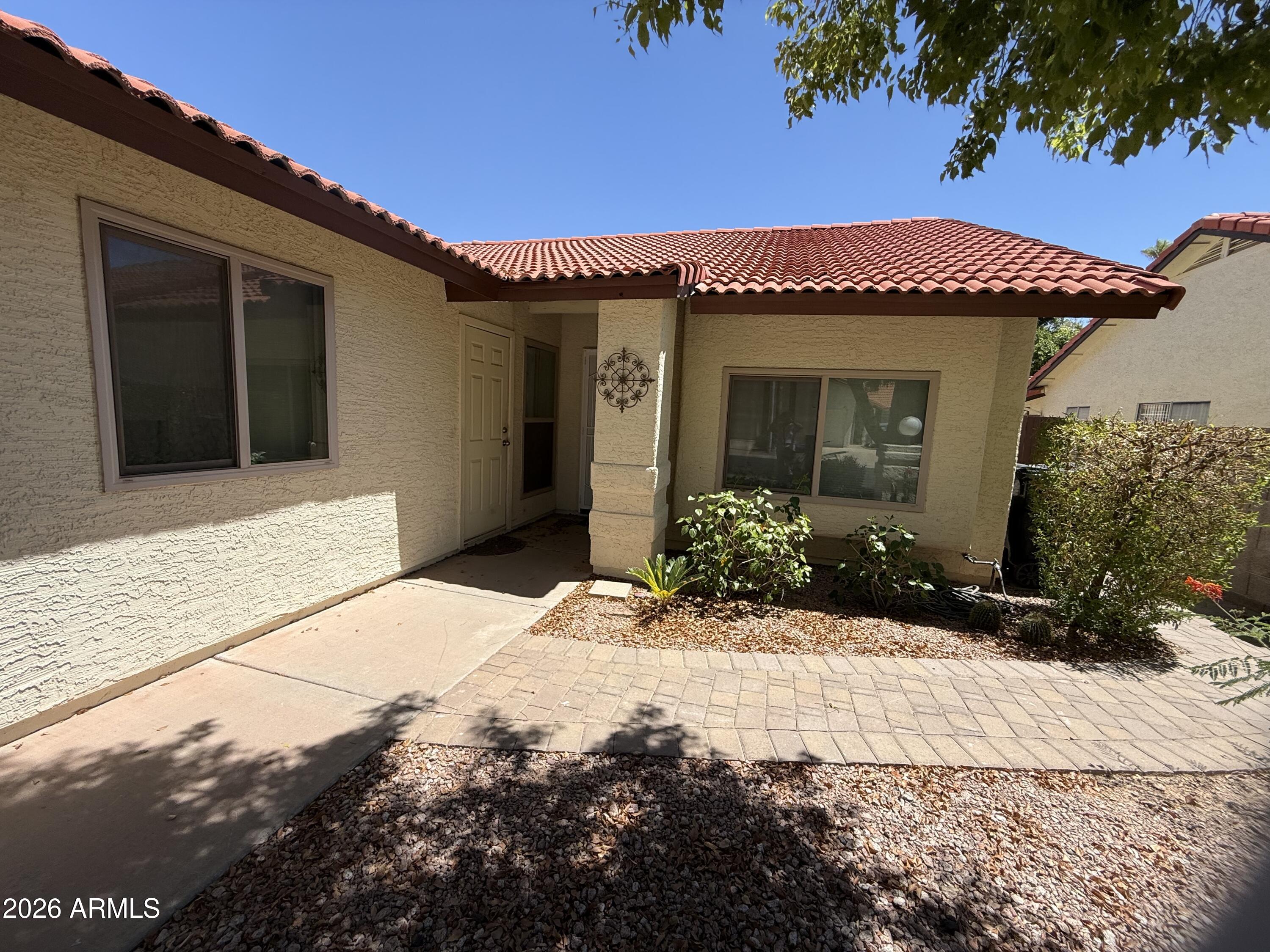 542 S HIGLEY Road 63