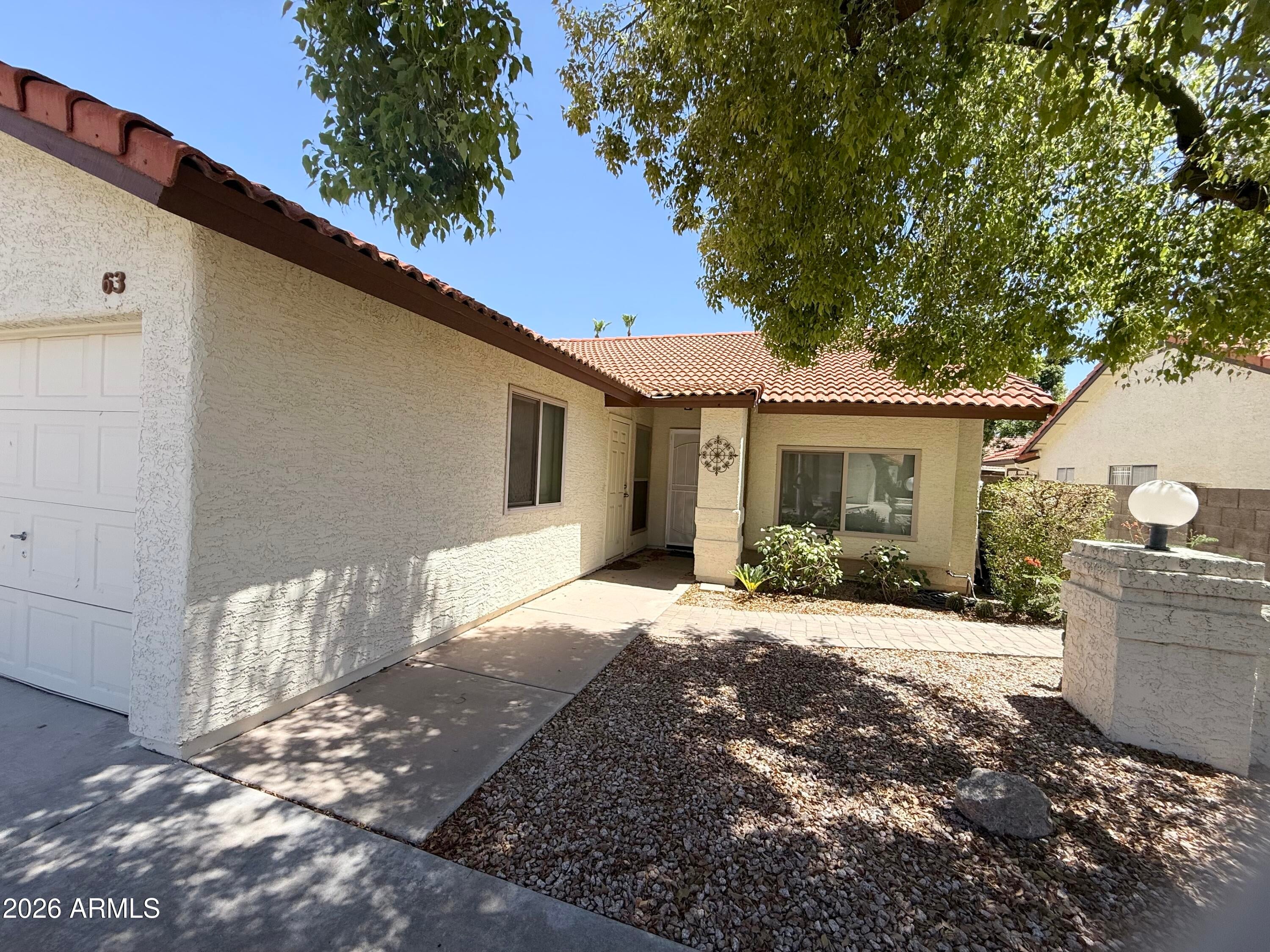 542 S HIGLEY Road 63