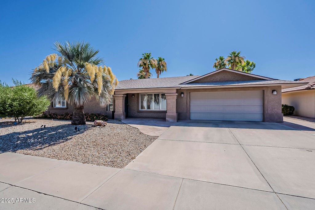 Photo of 20811 N 124th Drive, Sun City West, AZ 85375 (MLS # 6886388)