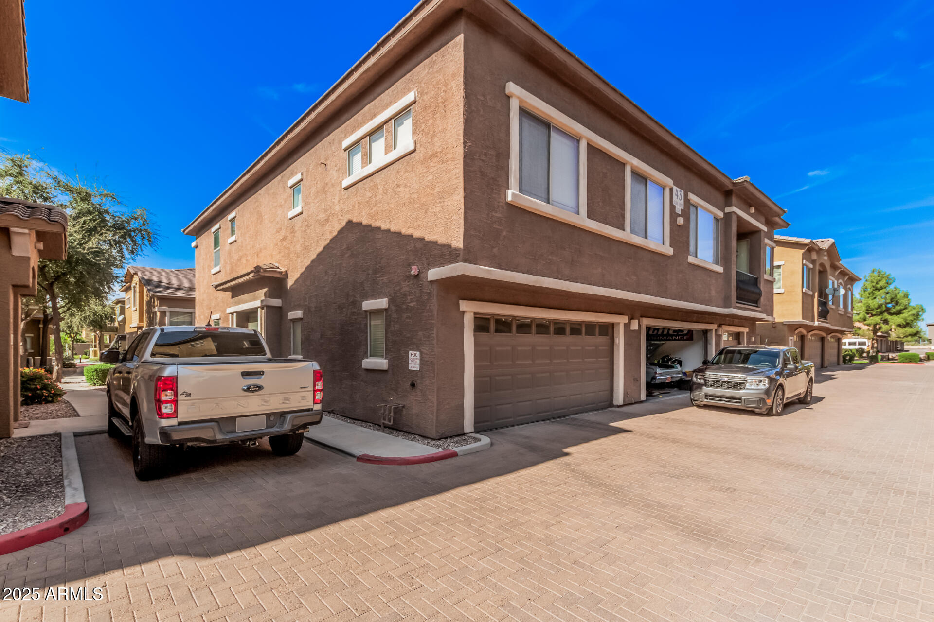 TOWNSQUARE AT SIERRA VERDE CONDOMINIUM - Residential
