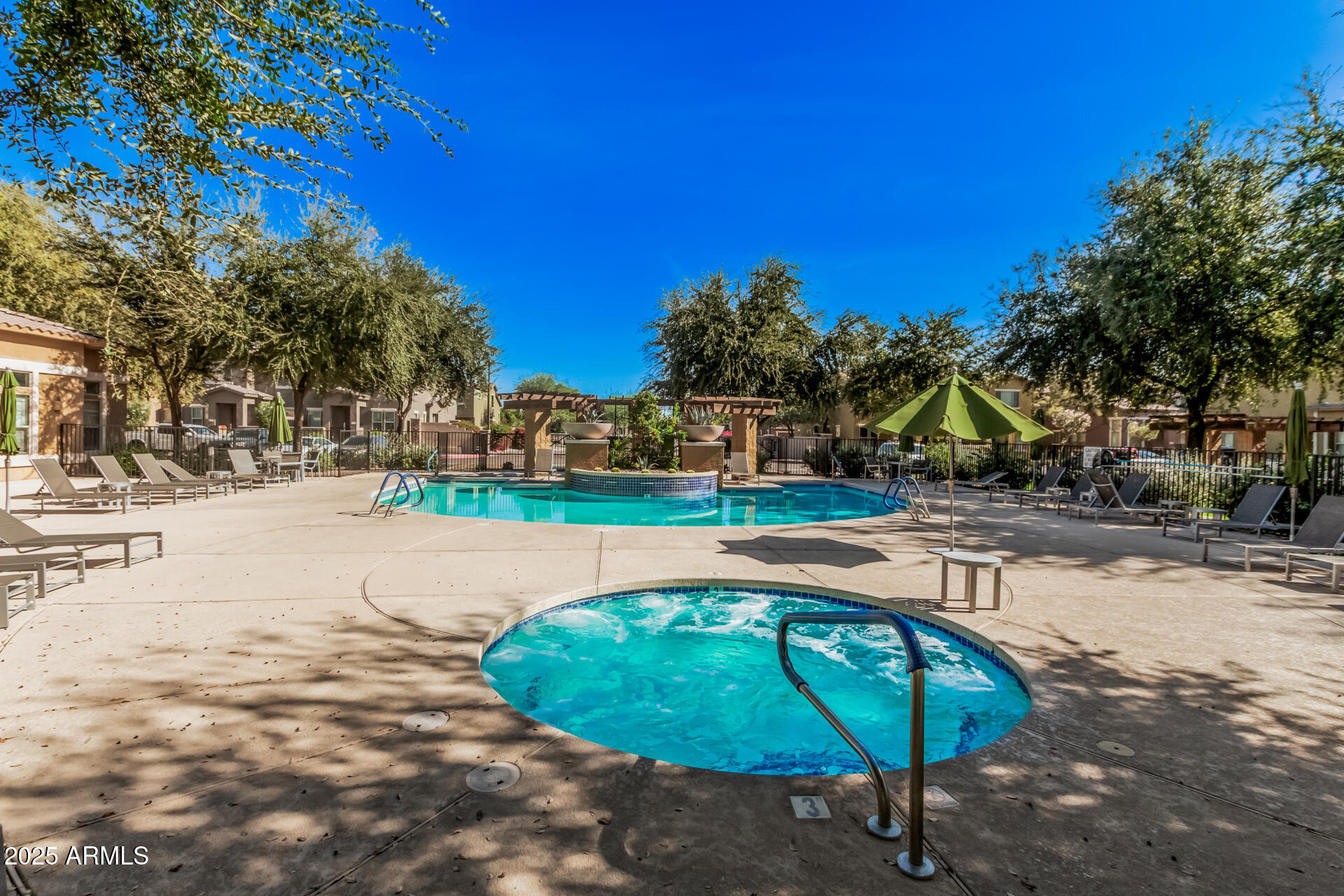 TOWNSQUARE AT SIERRA VERDE CONDOMINIUM - Residential