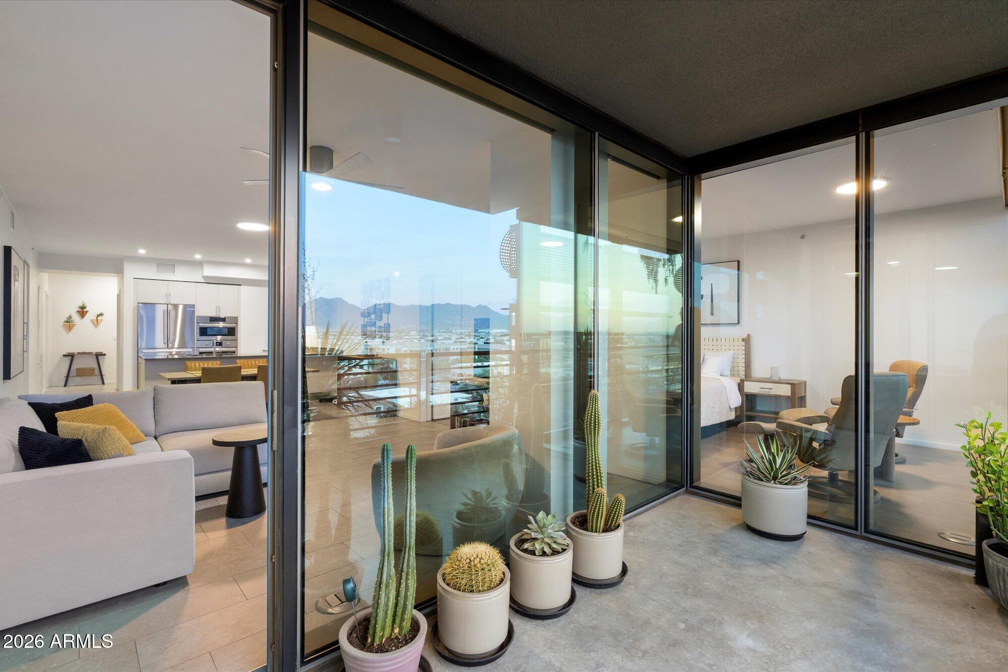 7180 E KIERLAND Boulevard 911