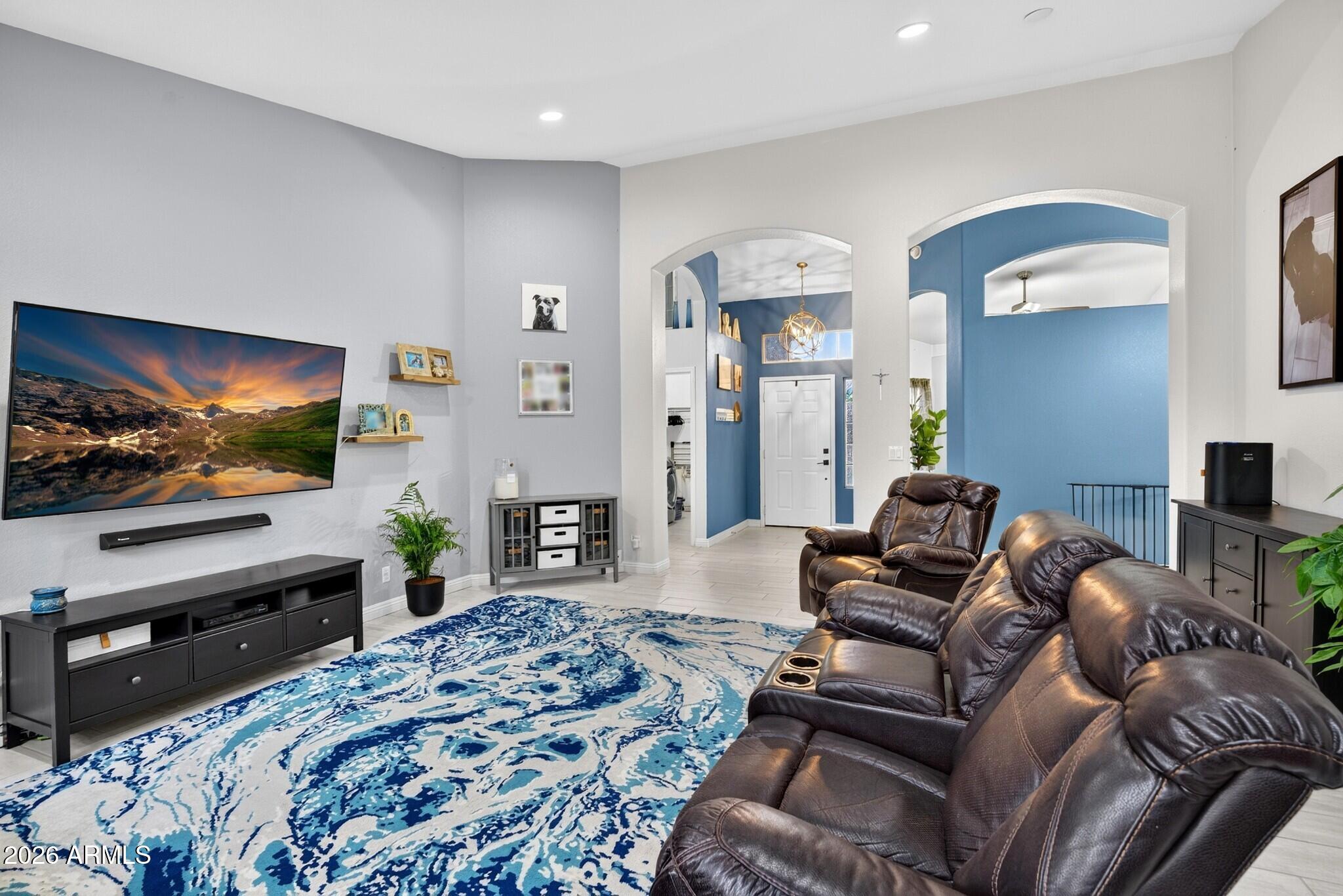 1391 N ALEXIS Drive