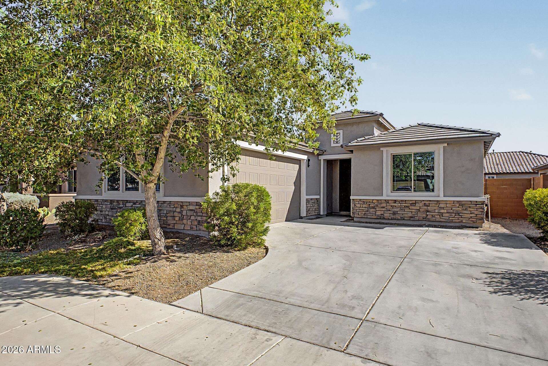 26051 W LONE CACTUS Drive