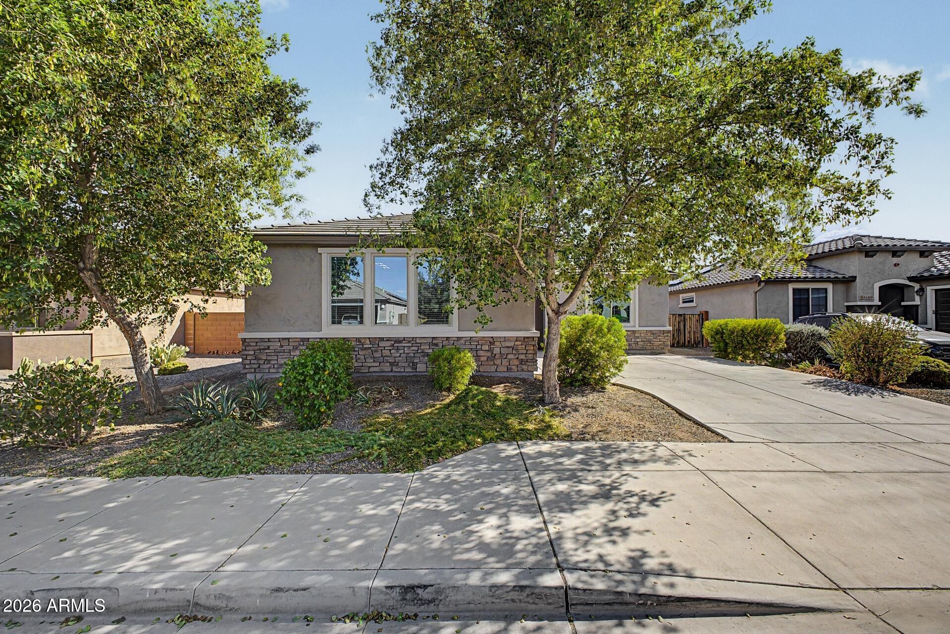 26051 W LONE CACTUS Drive