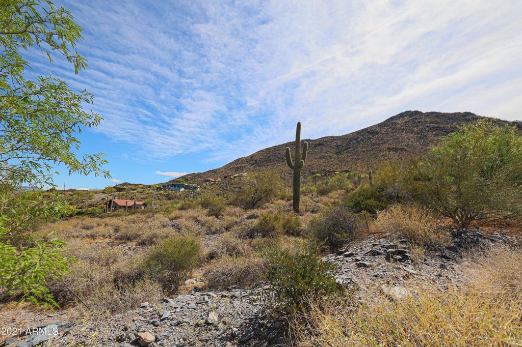 Photo of 5960 E Bloody Basin Road #7, Cave Creek, AZ 85331 (MLS # 6967306)