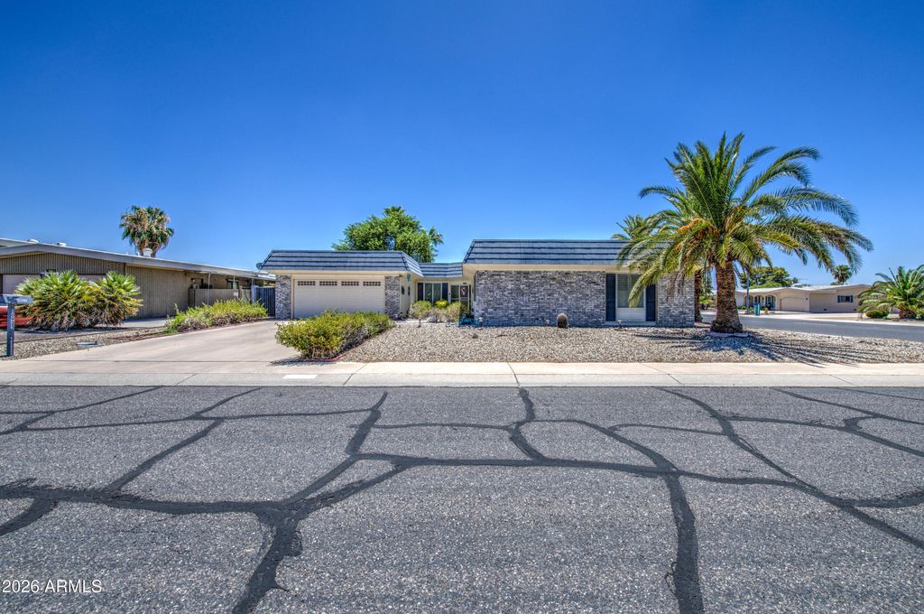 Photo of 10925 W Hibiscus Drive, Sun City, AZ 85373 (MLS # 7046746)