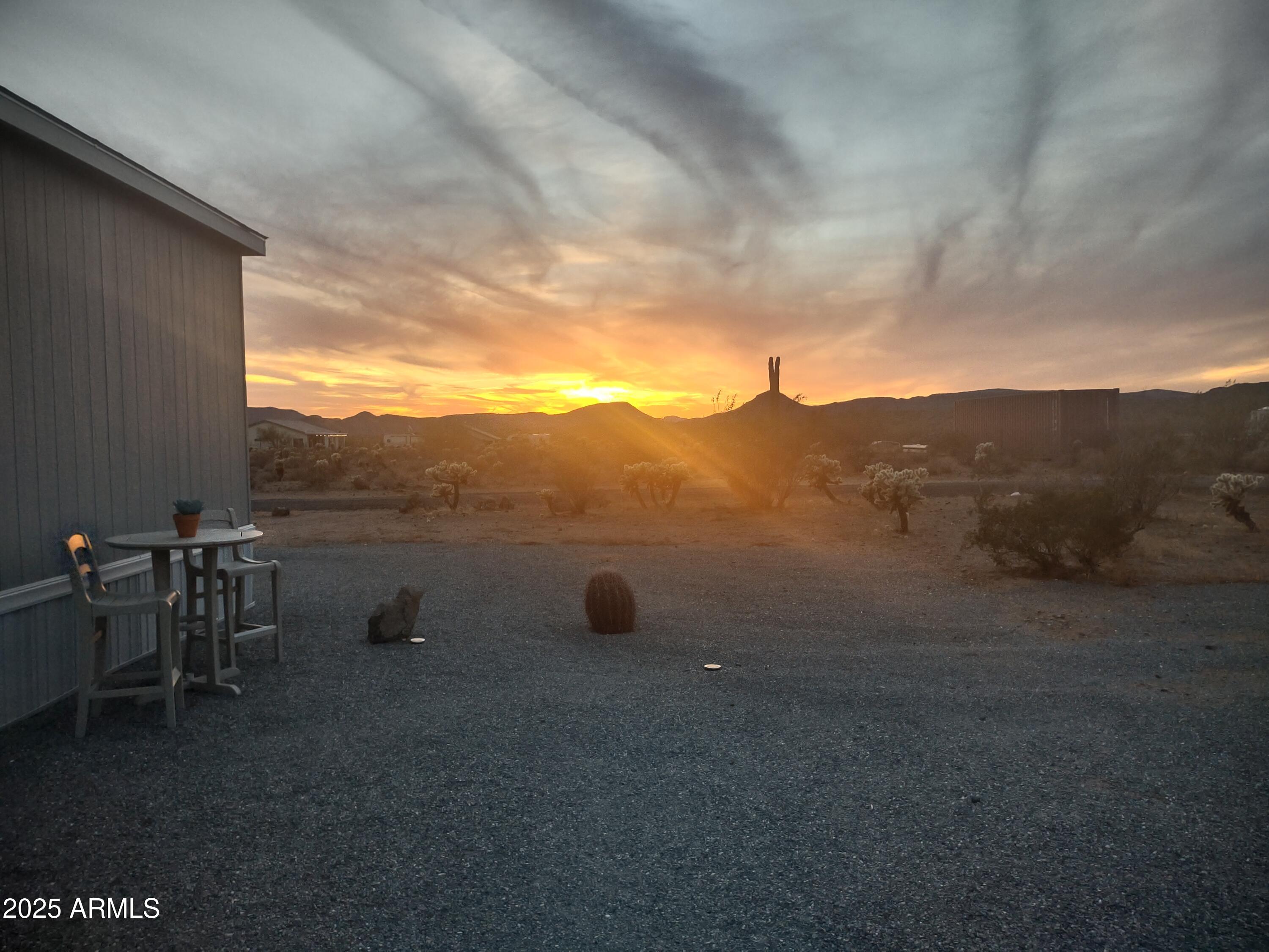 4143 W SUNSET Drive W