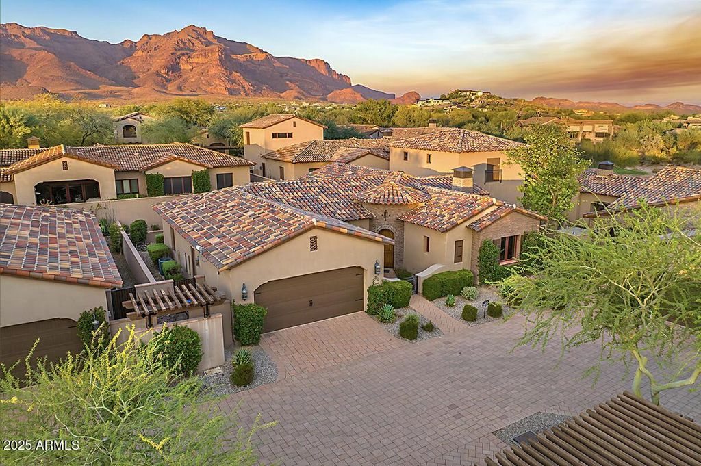 Photo of 3173 S Mulberry Court, Gold Canyon, AZ 85118 (MLS # 6907018)