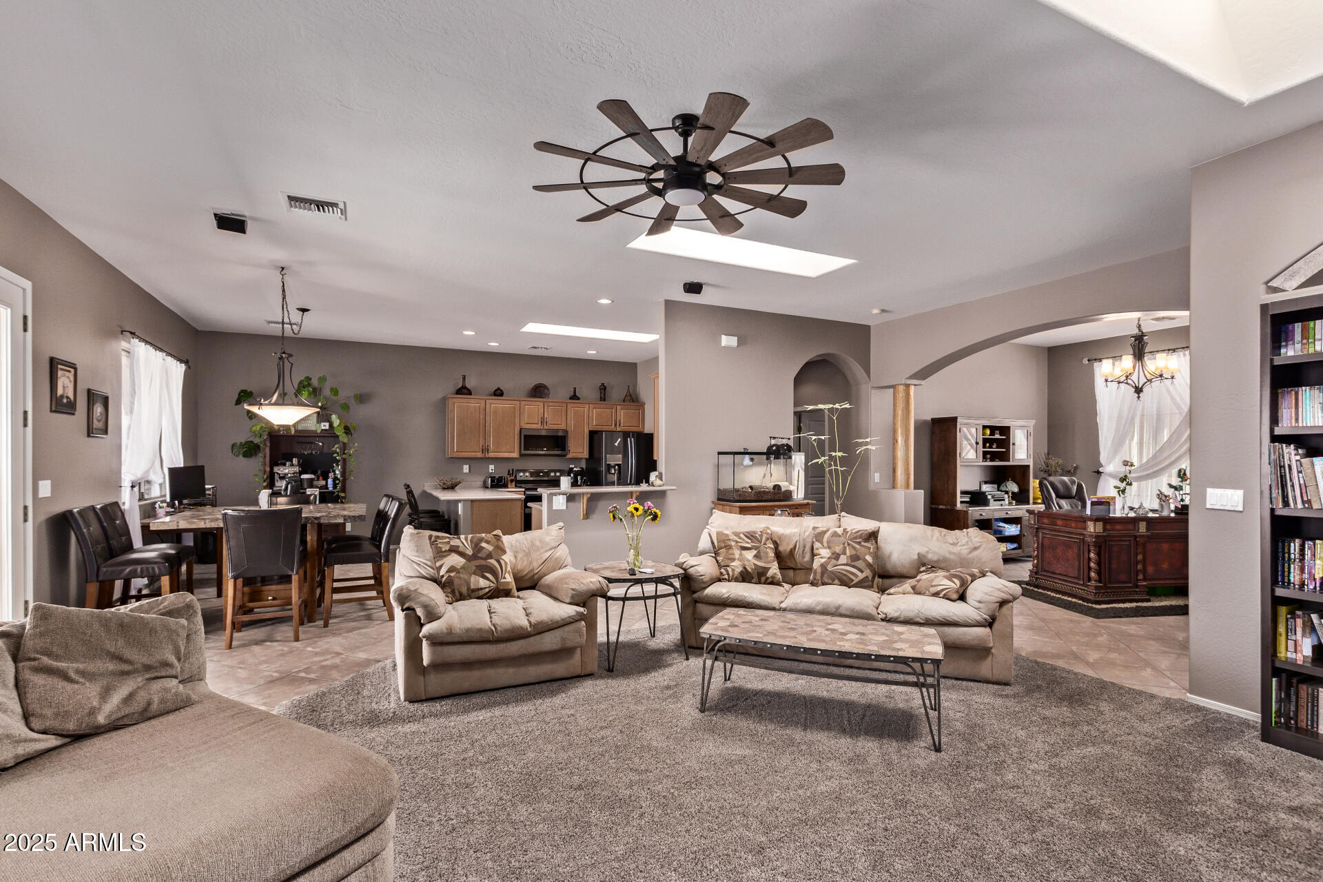 24620 W Quails Nest Lane