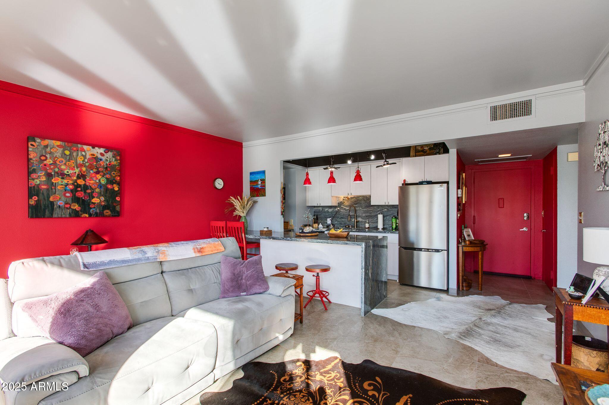 4750 N CENTRAL Avenue 3J