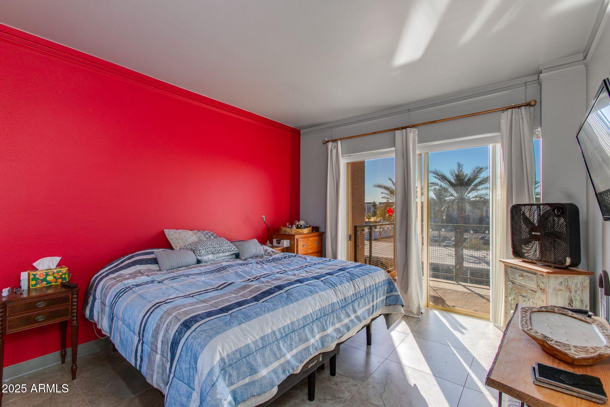 4750 N CENTRAL Avenue 3J