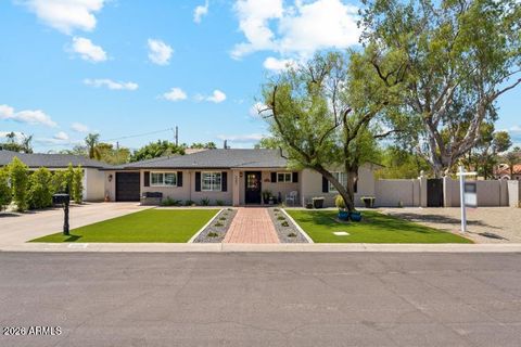 Photo of 3201 E Colter Street, Phoenix, AZ 85018 (MLS # 6988147)