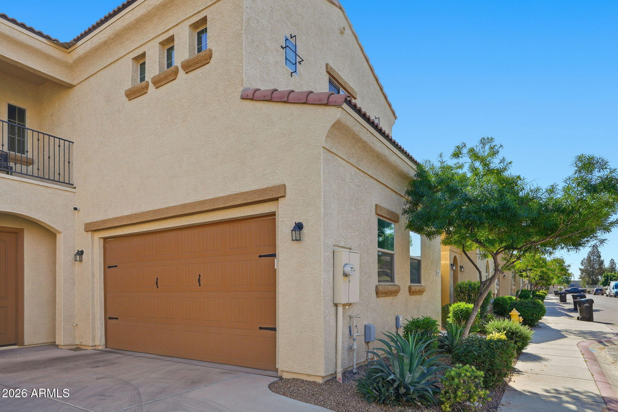 1367 S COUNTRY CLUB Drive 1118