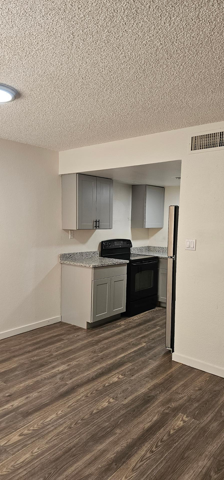 2658 N 43rd Avenue Apt A