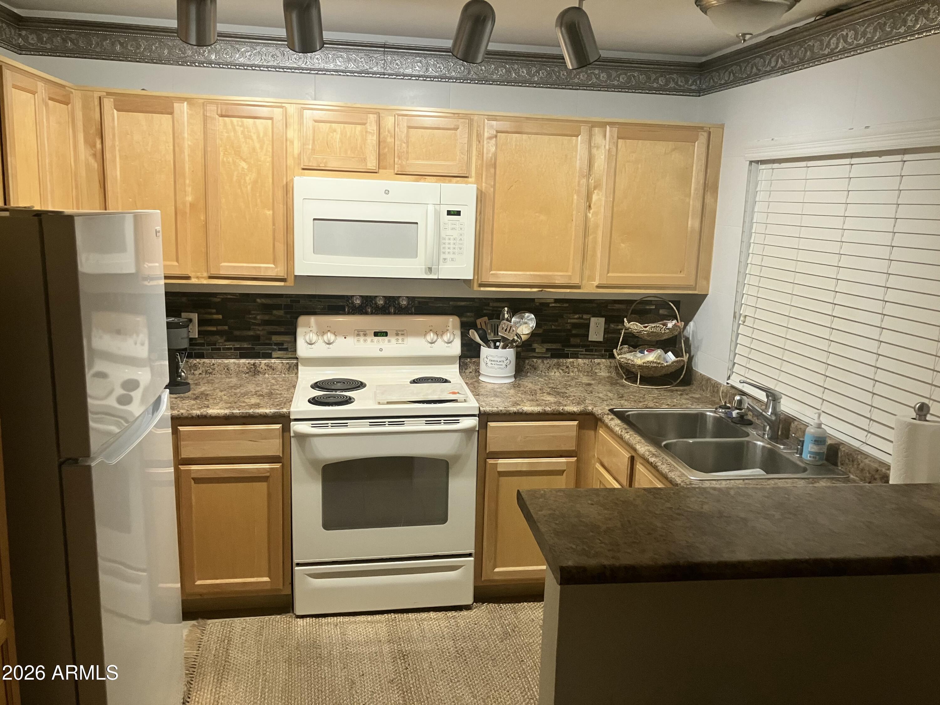 5122 E SHEA Boulevard 2165