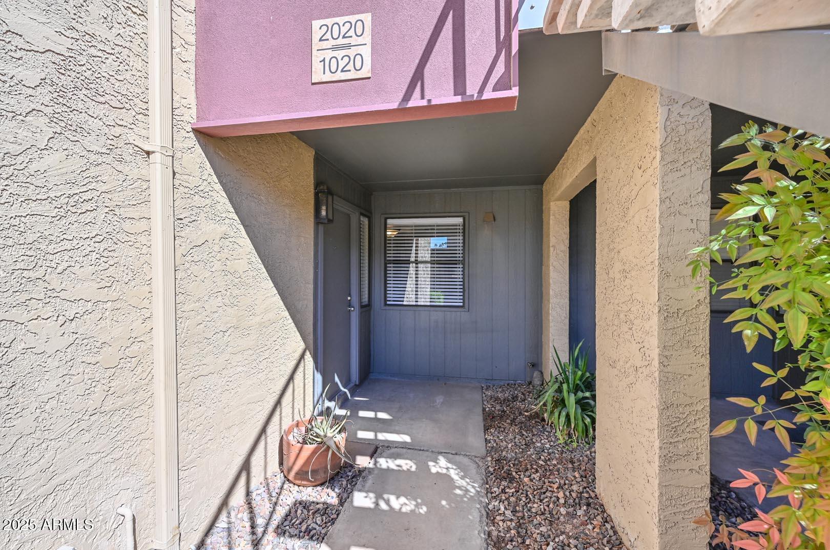 1730 W EMELITA Avenue 1020