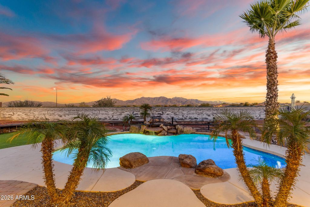 Photo of 14725 S 182nd Drive, Goodyear, AZ 85338 (MLS # 6990643)