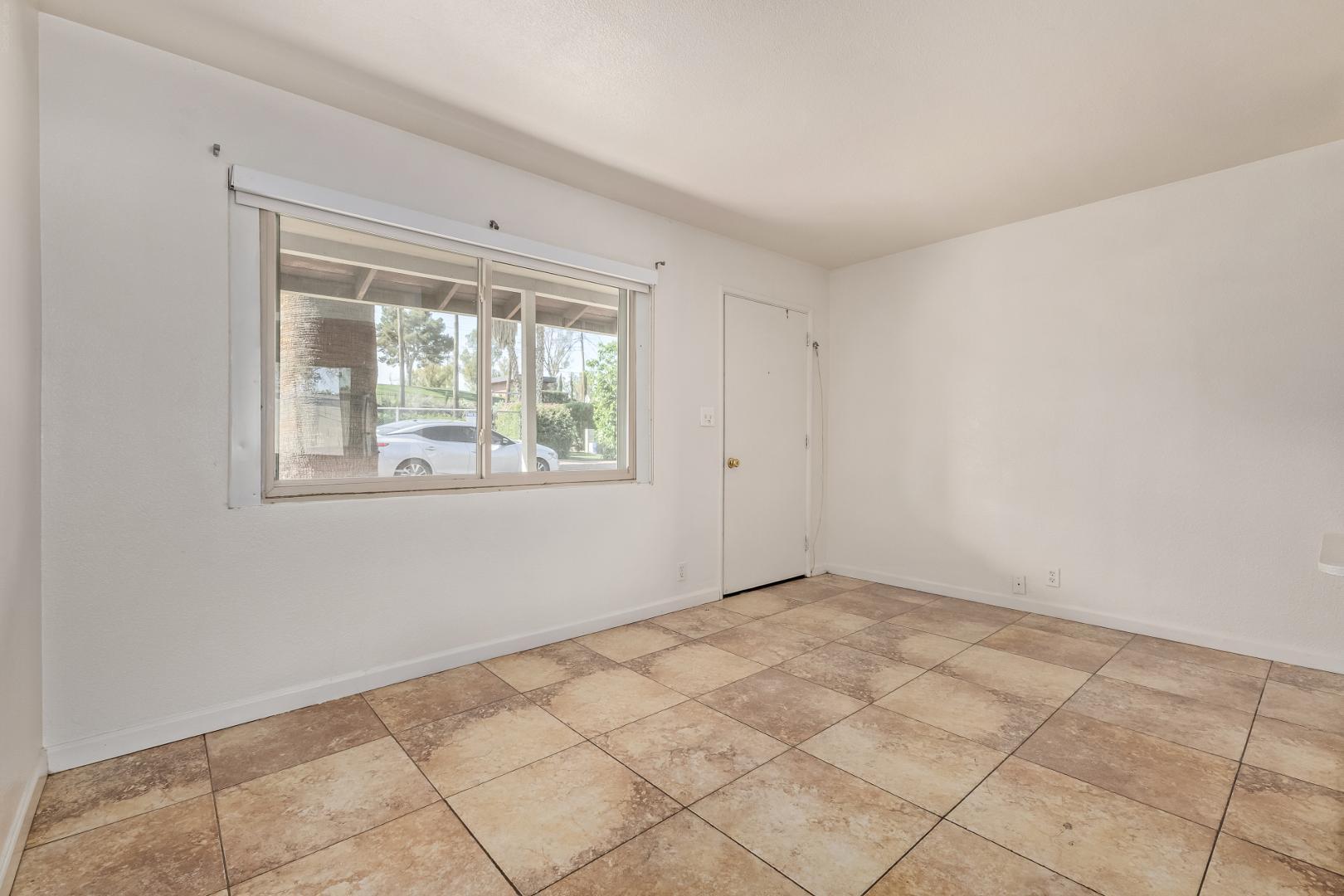 524 W Fairway Drive Unit 6