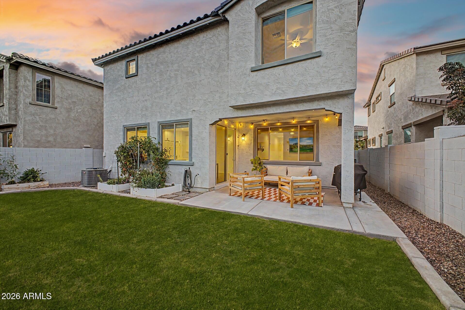 EASTRIDGE MANOR - Residential