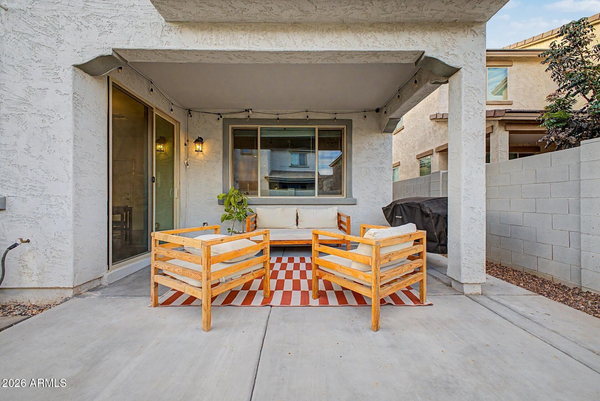 EASTRIDGE MANOR - Residential