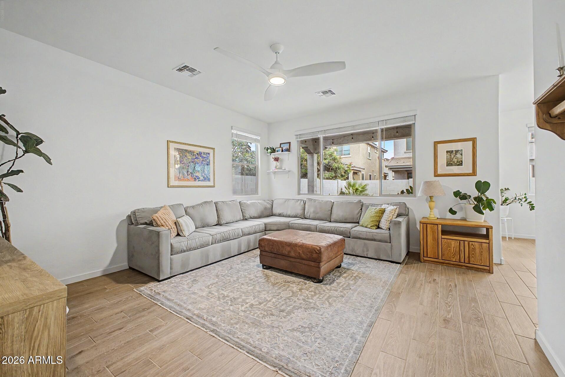 EASTRIDGE MANOR - Residential