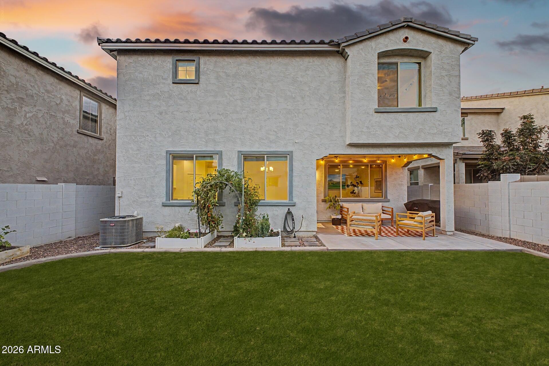 EASTRIDGE MANOR - Residential