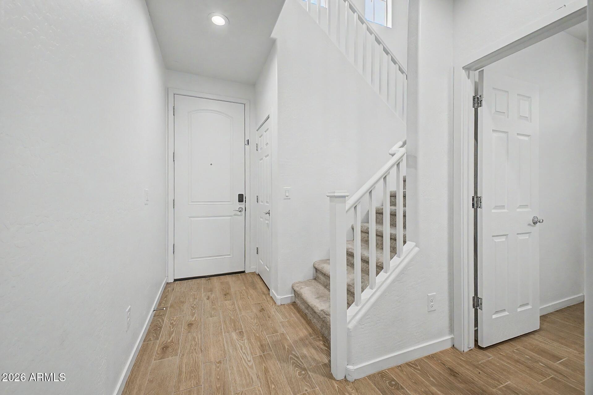 EASTRIDGE MANOR - Residential
