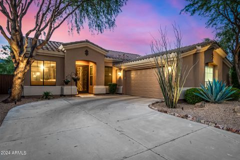 Single Family Residence in Phoenix AZ 3402 ZUNI BRAVE Trail 1.jpg