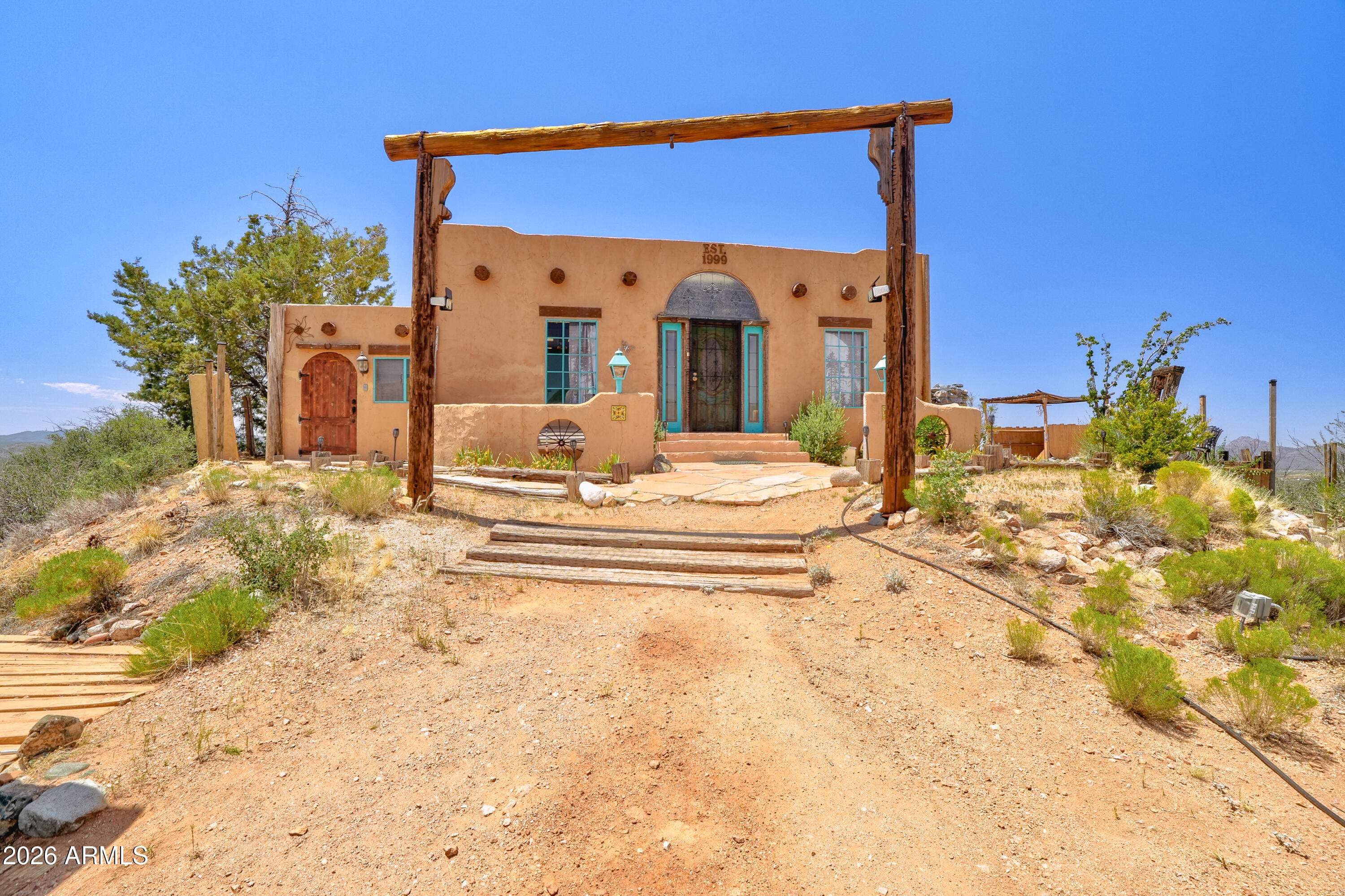 7425 W PARNELL Drive