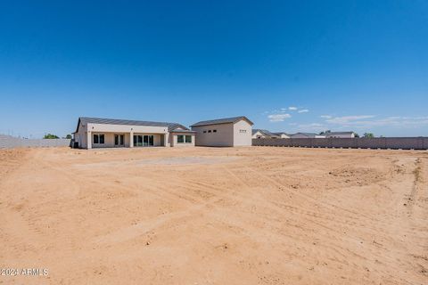 A home in Waddell