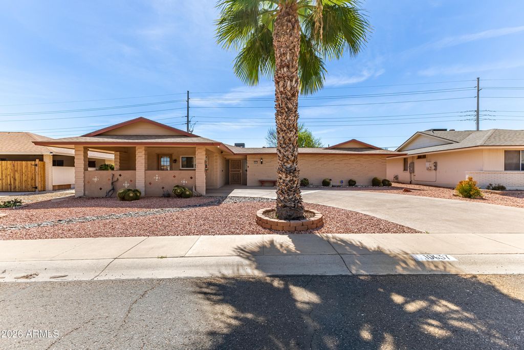 Photo of 10637 W Caron Drive, Sun City, AZ 85351 (MLS # 7001651)