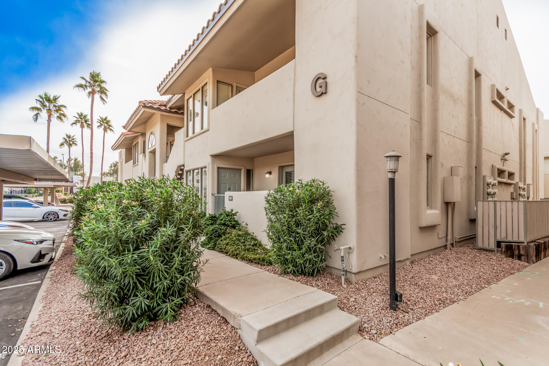 1840 E MORTEN Avenue 140