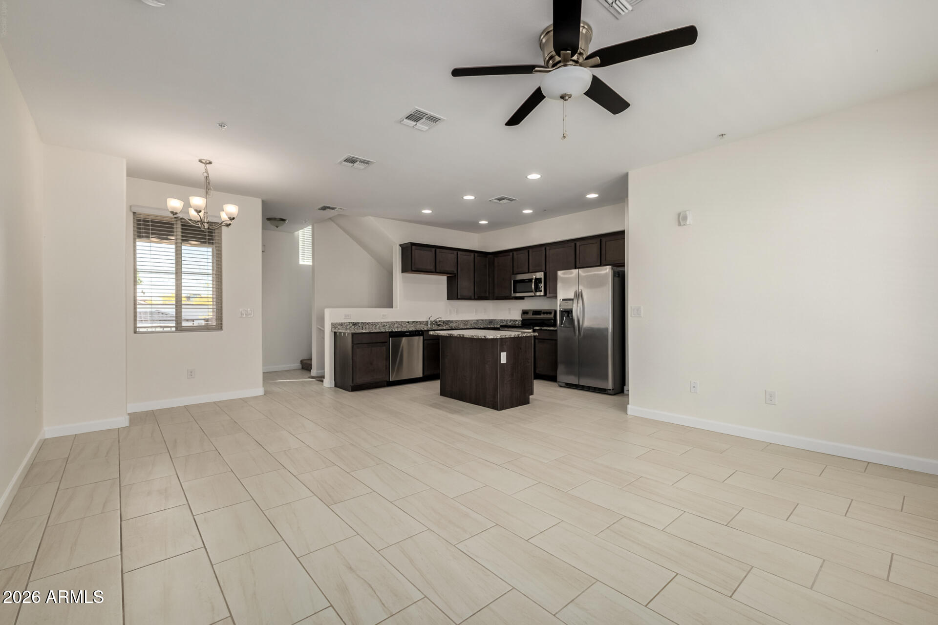 240 W JUNIPER Avenue 1037