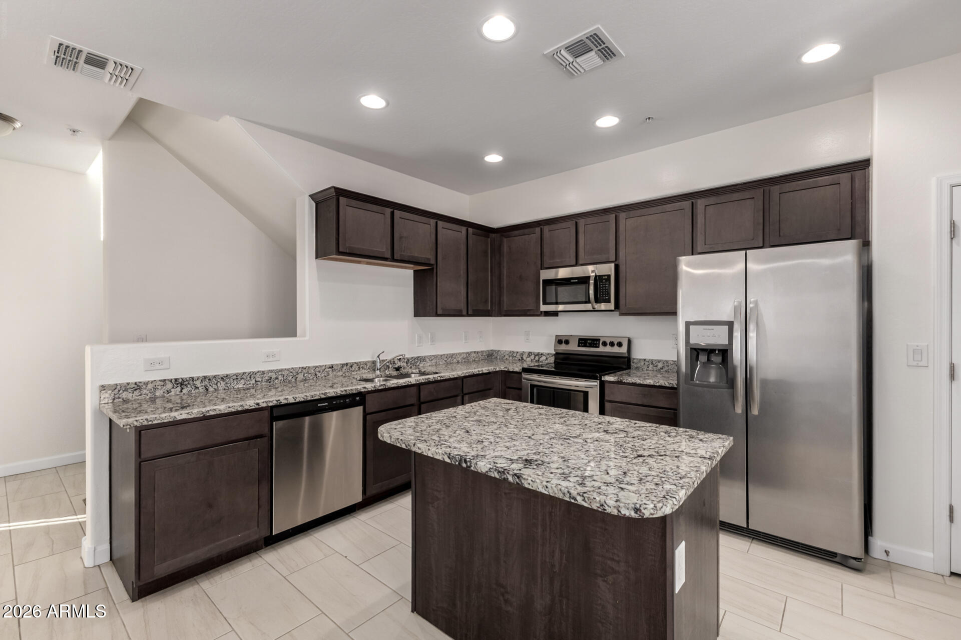 240 W JUNIPER Avenue 1037