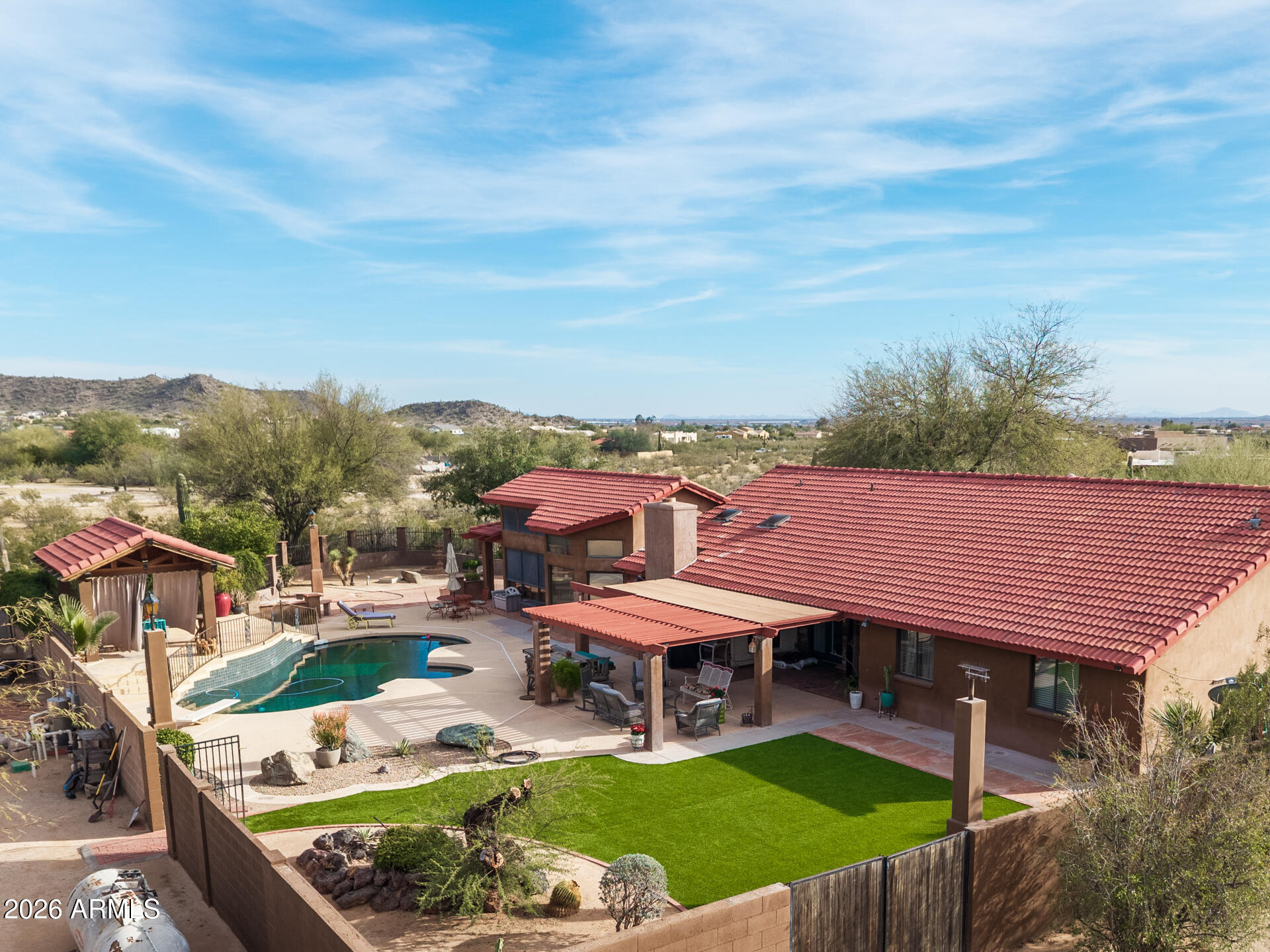 IRONWOOD HILLS ESTATES UNIT TWO - Residential