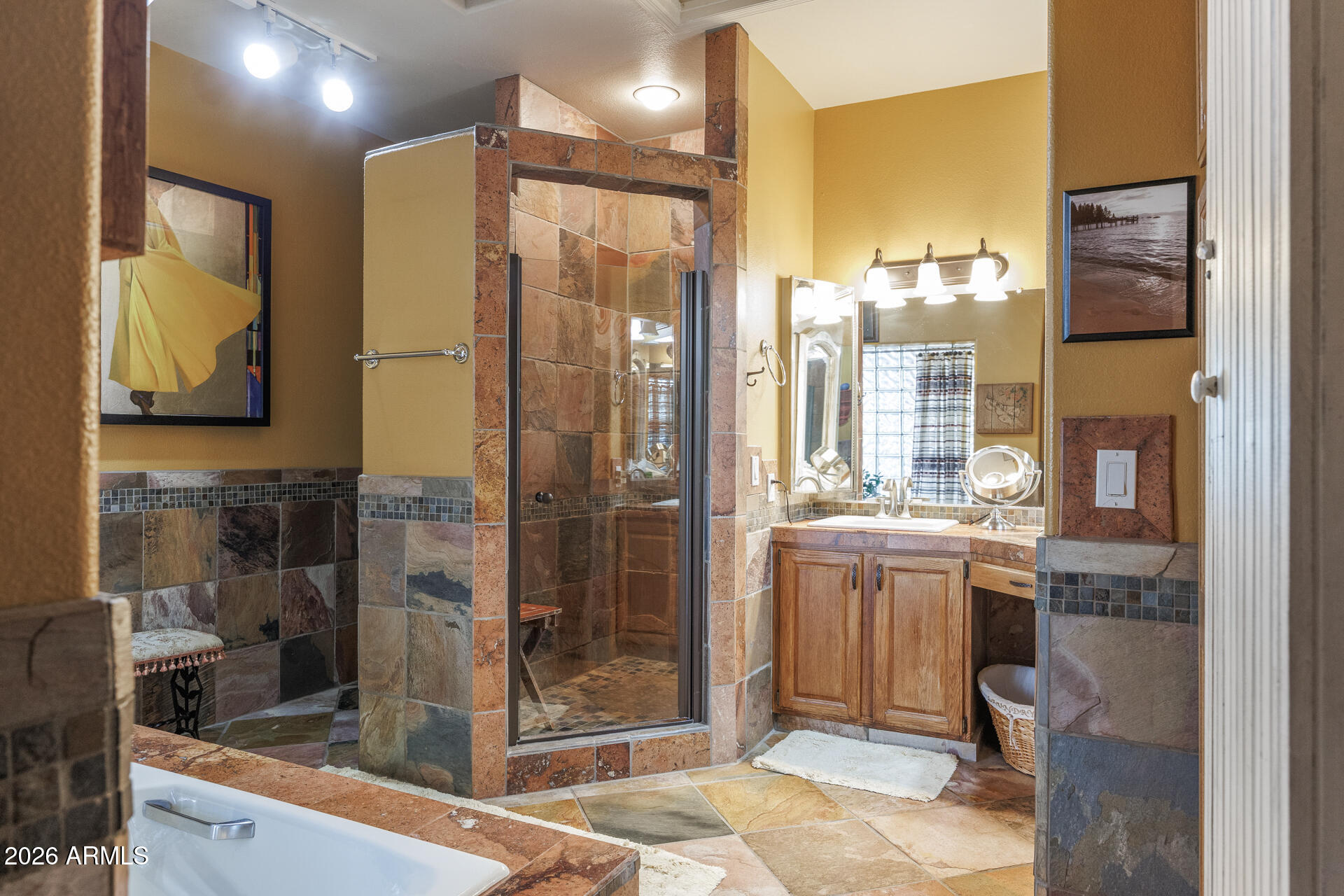 IRONWOOD HILLS ESTATES UNIT TWO - Residential