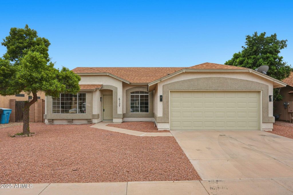 Photo of 4137 W Chama Drive, Glendale, AZ 85310 (MLS # 6962557)